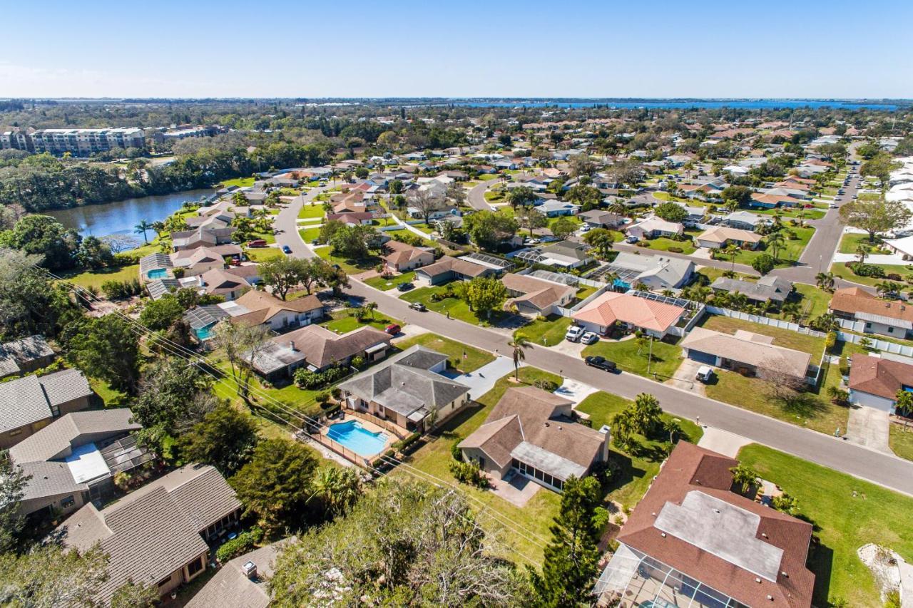 Village Green Oasis Bradenton Exterior photo